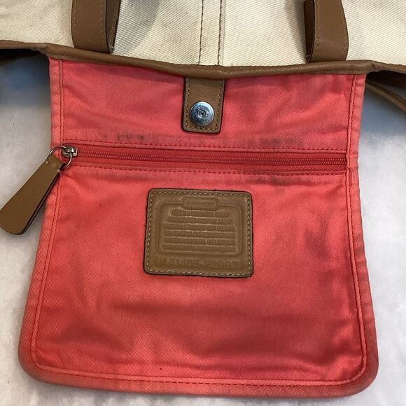 Coach Hadley Variegated Striped Convertible Duffle Satchel Tote - Picture 13 of 15